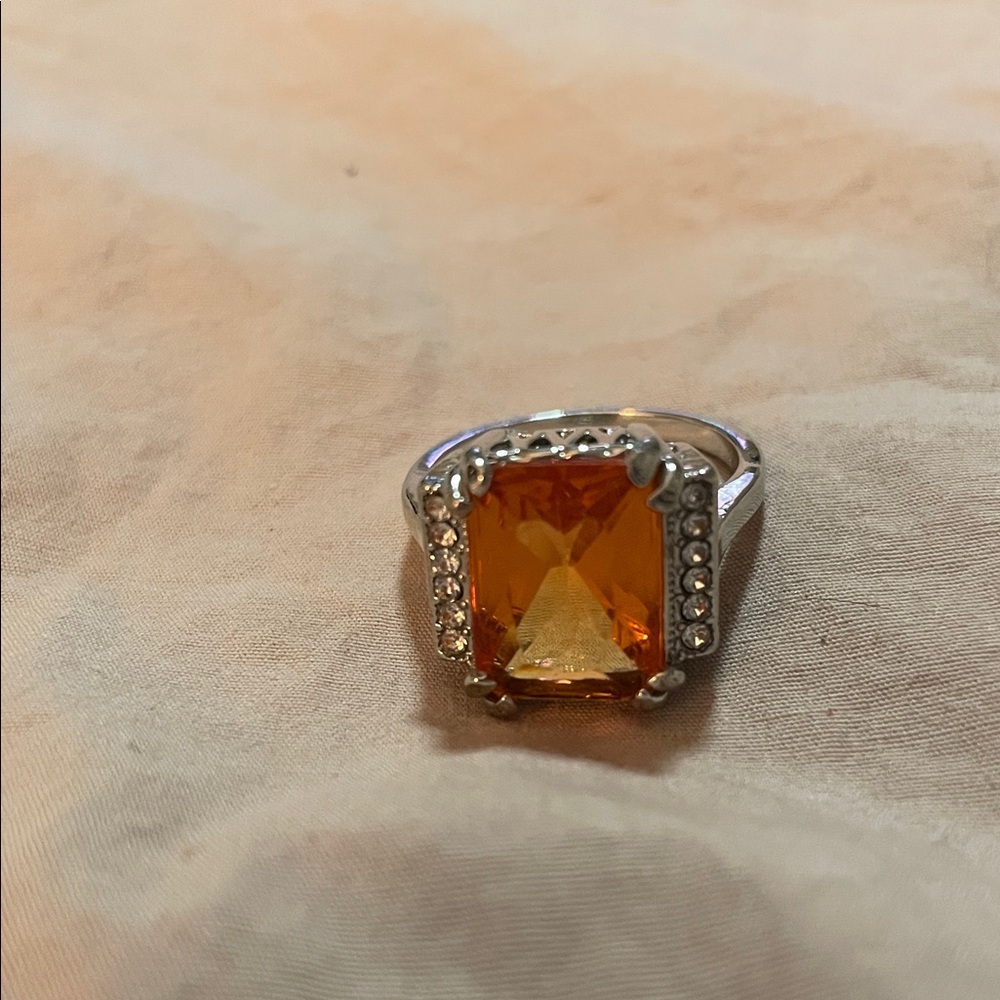 Elegant Silver and Orange Gemstone Ring